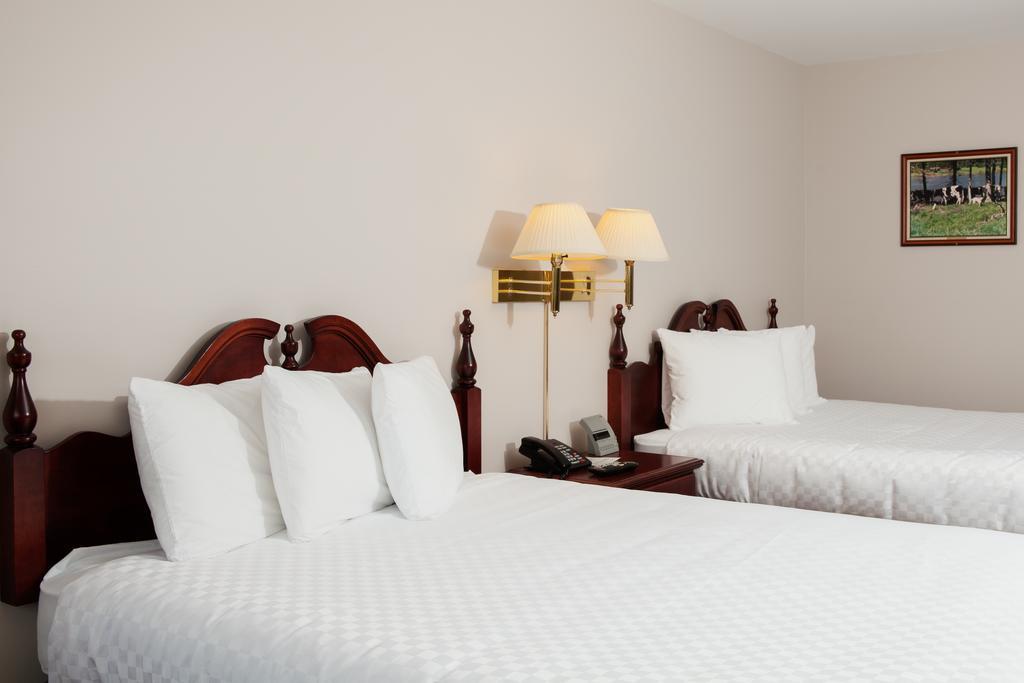 Brackley Beach Northwinds Hotel Екстериор снимка