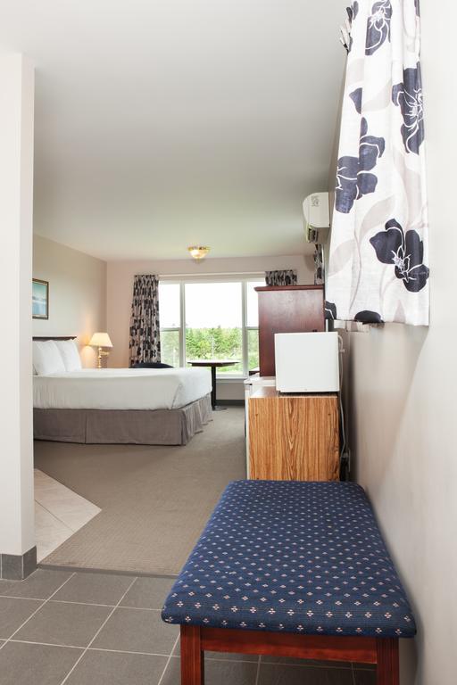 Brackley Beach Northwinds Hotel Екстериор снимка