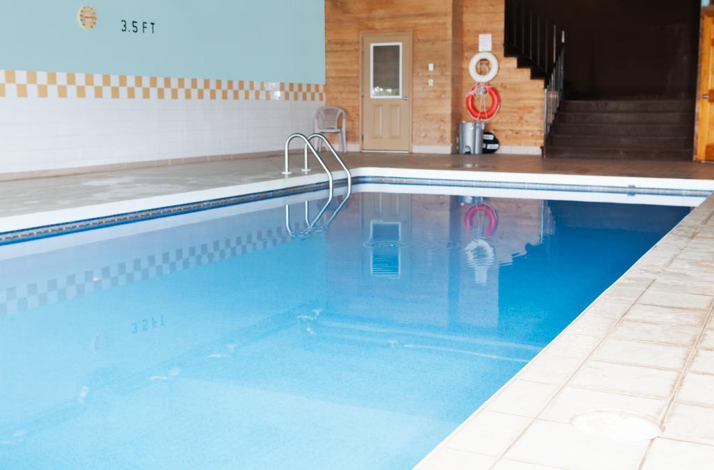 Brackley Beach Northwinds Hotel Екстериор снимка